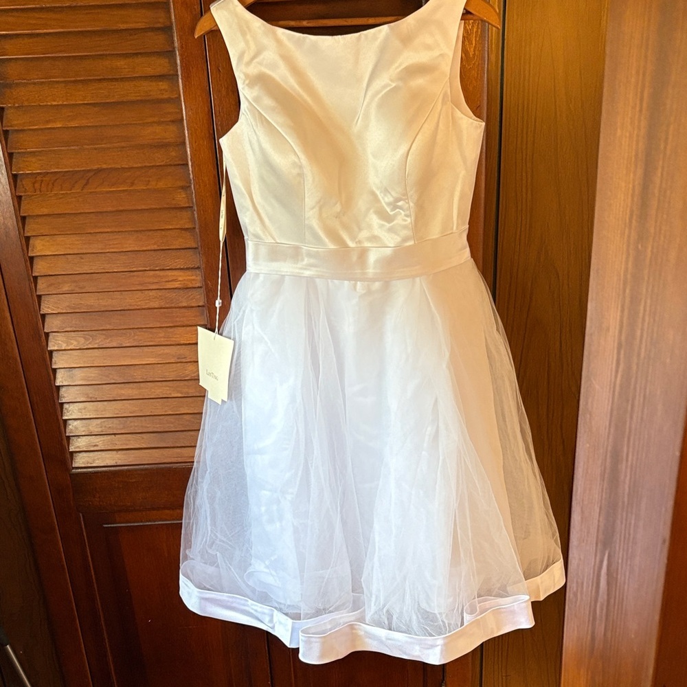 Elegant White Wedding Dress